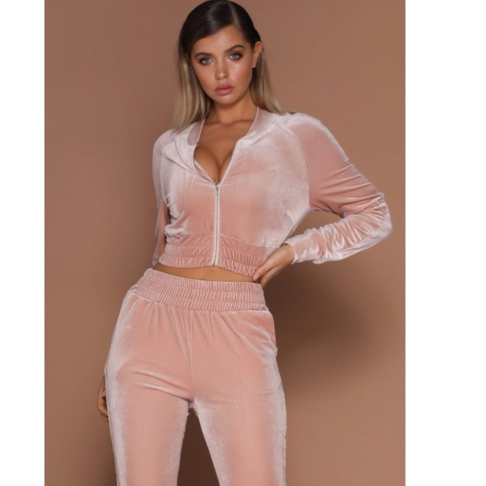 Velvet pink track suit Meshki